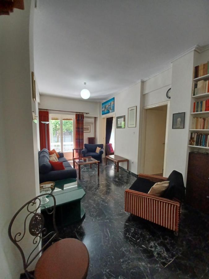 Charming Apartment In The Neighborhood Of Pangrati Athens Exterior photo